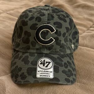 47 Brand Chicago Cubs Women's Black and Green Leopard Hat